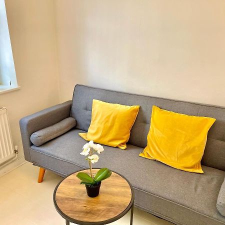 Archway Station Big Bedroom Flat Λονδίνο Εξωτερικό φωτογραφία